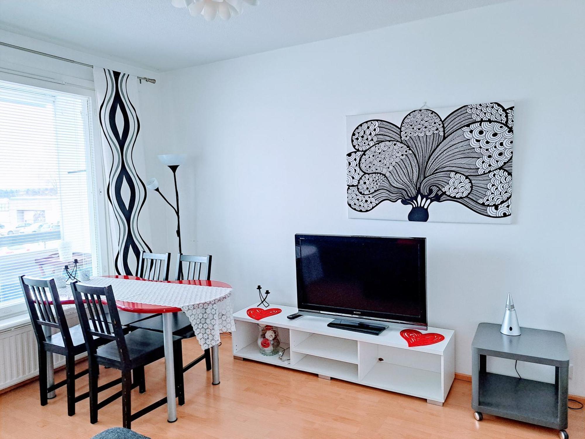 Aurora City Apartment โรวานิเอมิ ภายนอก รูปภาพ